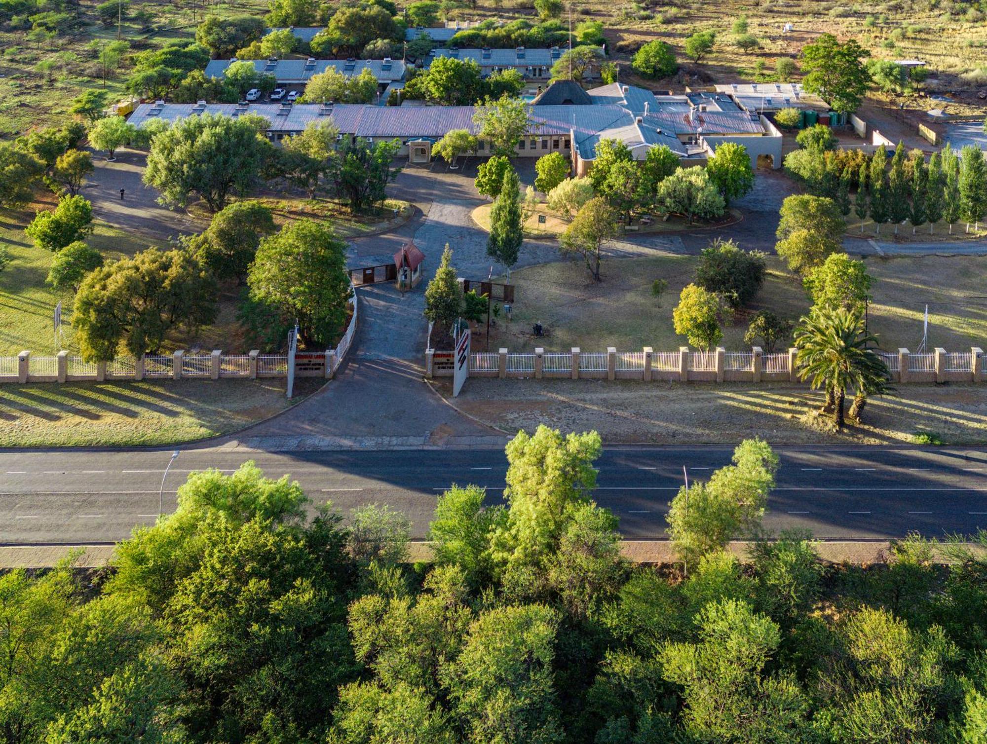 Kuruman Lodge Dış mekan fotoğraf